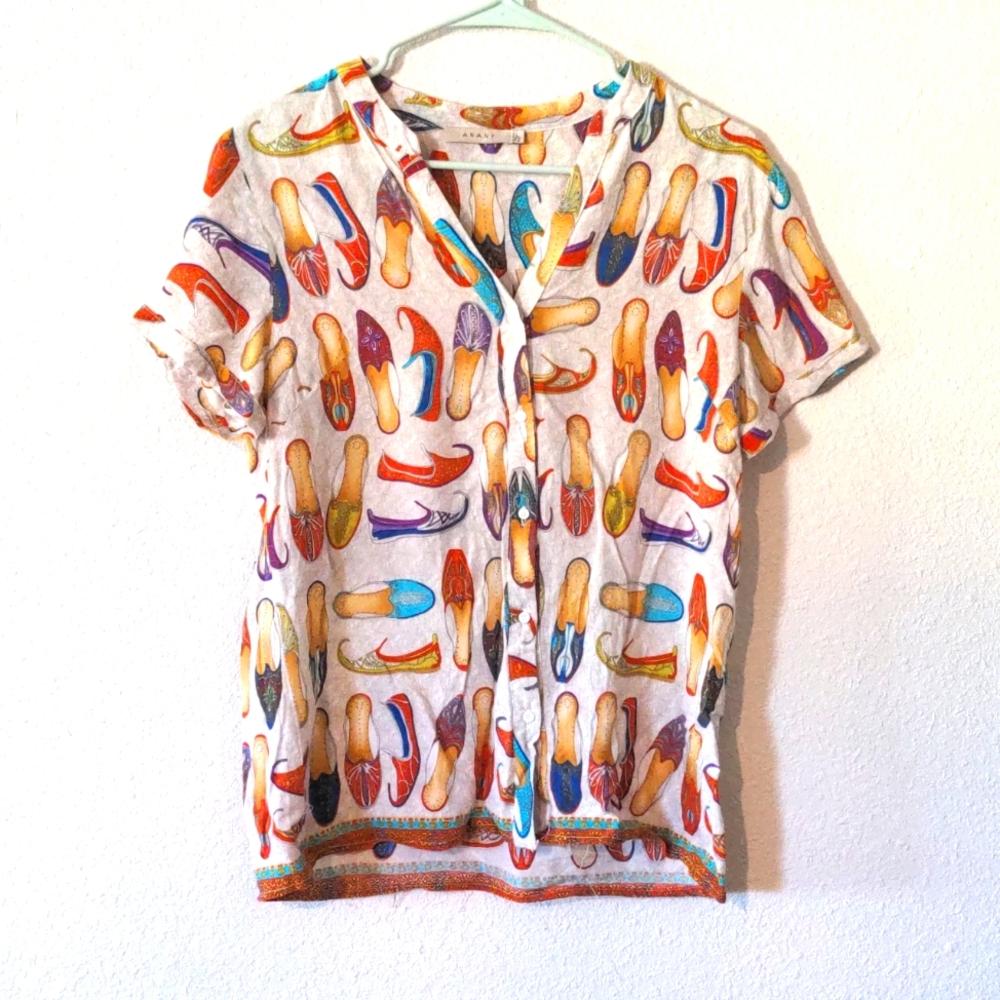 Anany funky lightweight button down blouse, fairytale shoe pattern, size L